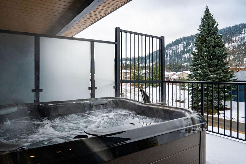 Apartmán Revel In The Stoke By Revelstoke Vacations Exteriér fotografie